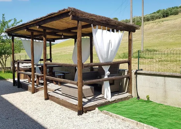 Apartamento Val D'orcia Deluxe 2, Raffinata Casa Immersa Nel Con Wifi, Giardino E Parcheggio Montalcino